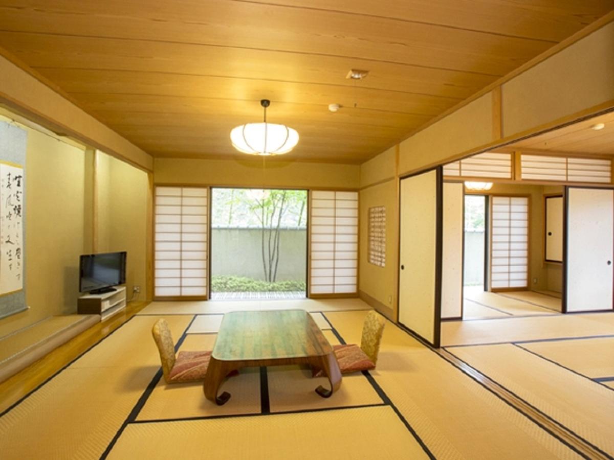 Izu Nagaoka Kinjokan Izunokuni Luaran gambar